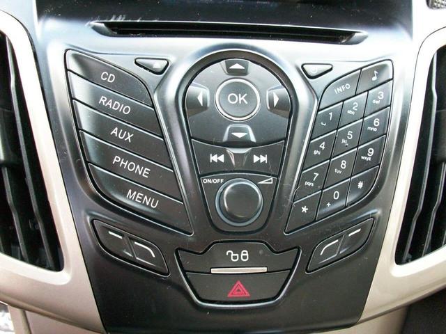 Photo of 2012 Red Ford Focus