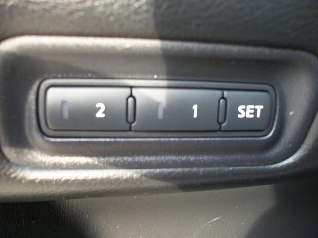 Photo of 2015 Blue Nissan Pathfinder