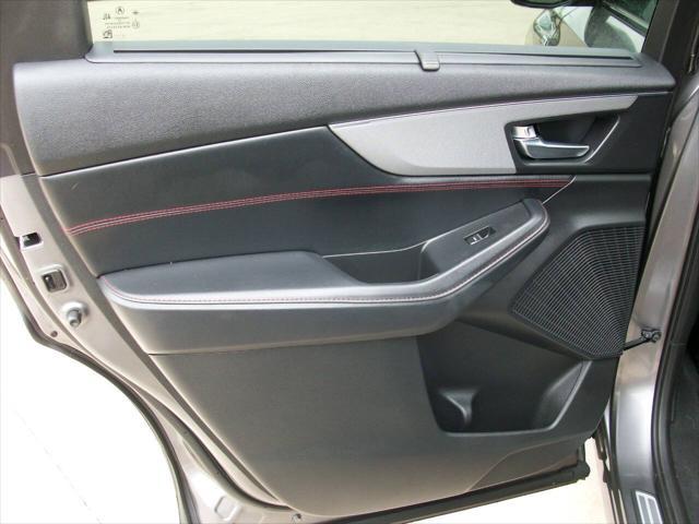 Photo of 2023 Gray Acura MDX