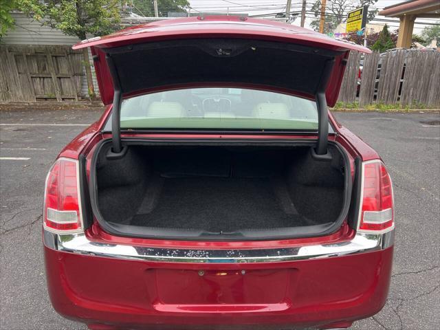 Photo of 2014 Deep Cherry Red Crystal Pearlcoat Chrysler 300