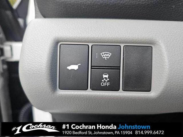 Photo of 2023 Platinum White Pearl Honda Pilot