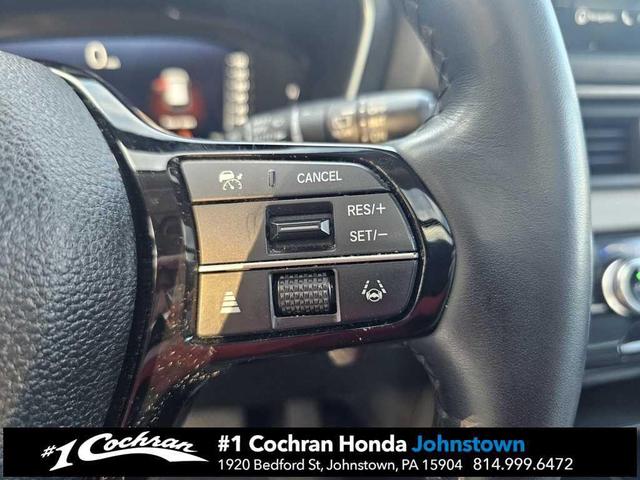 Photo of 2023 Platinum White Pearl Honda Pilot