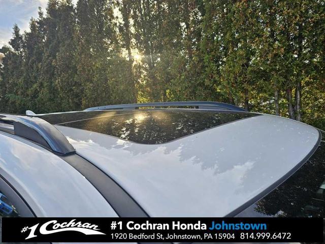 Photo of 2023 Platinum White Pearl Honda Pilot