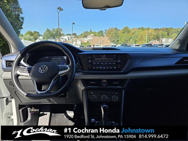 Photo of 2024 White Volkswagen Taos