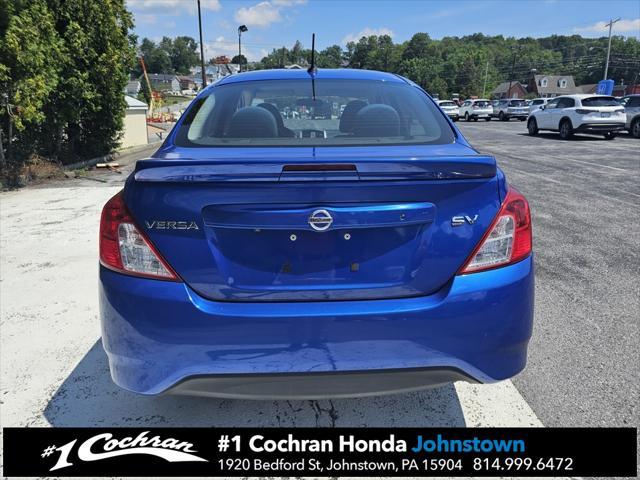 Photo of 2016 Metallic Blue Nissan Versa