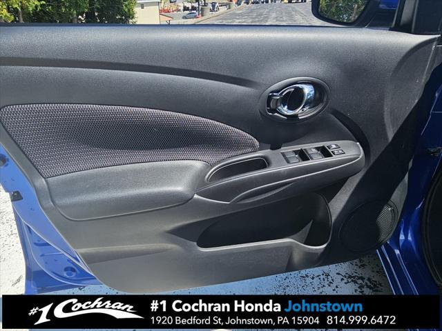 Photo of 2016 Metallic Blue Nissan Versa