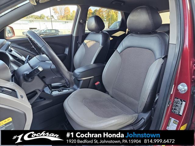 Photo of 2011 Garnet Red Hyundai TUCSON