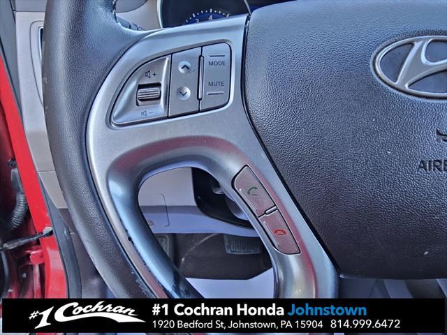Photo of 2011 Garnet Red Hyundai TUCSON