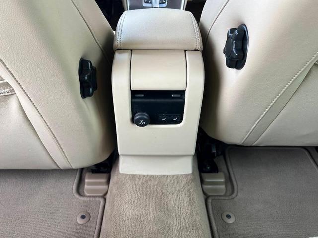 Photo of 2015 Flamenco Red Metallic Volvo V60