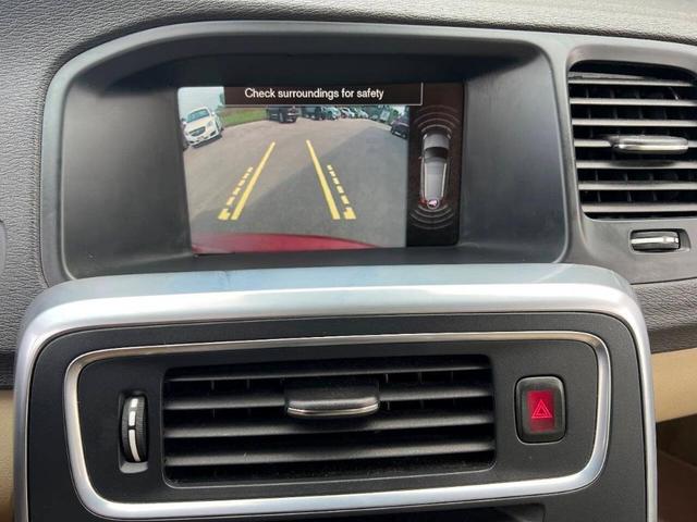 Photo of 2015 Flamenco Red Metallic Volvo V60