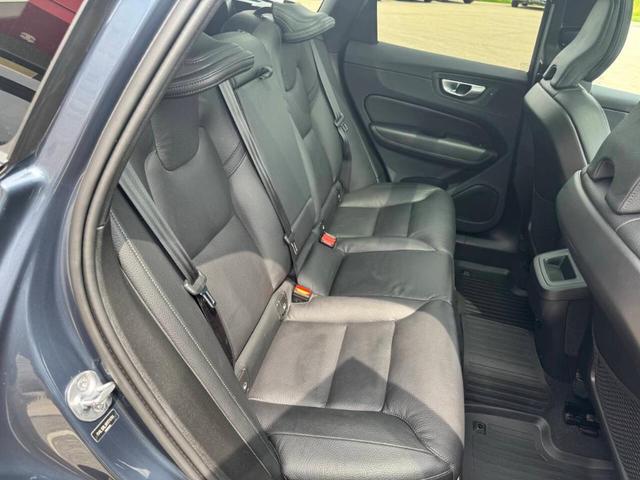 Photo of 2024 Blue Volvo XC60