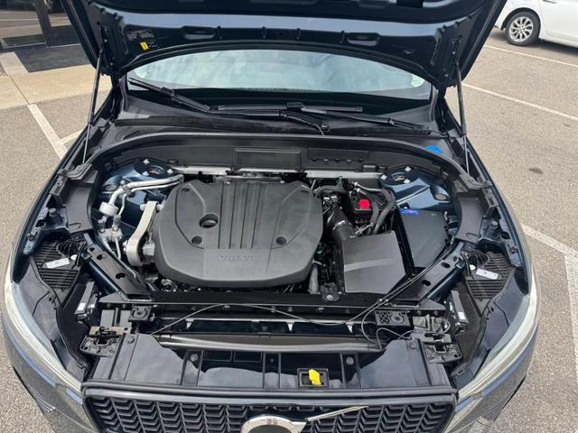 Photo of 2024 Blue Volvo XC60