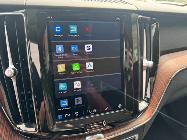 Photo of 2024 Blue Volvo XC60