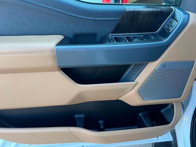 Photo of 2022 White Ford F-150