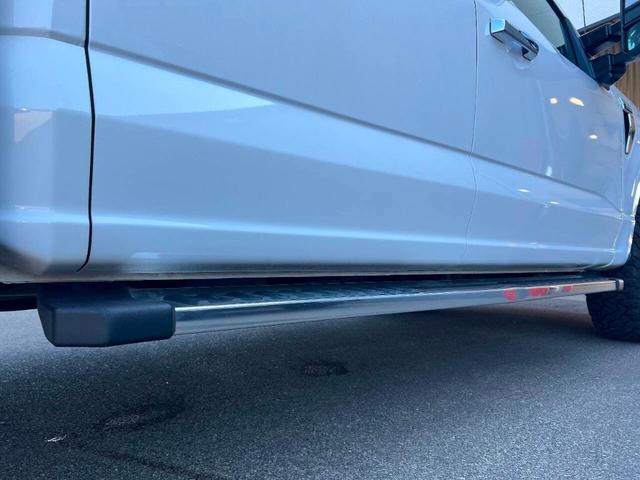 Photo of 2022 White Ford F-150