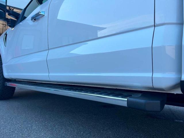 Photo of 2022 White Ford F-150