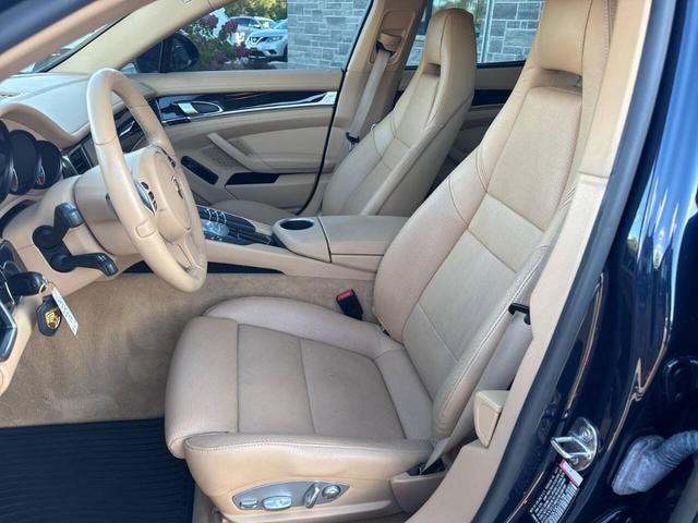 Photo of 2012 Blue Porsche Panamera