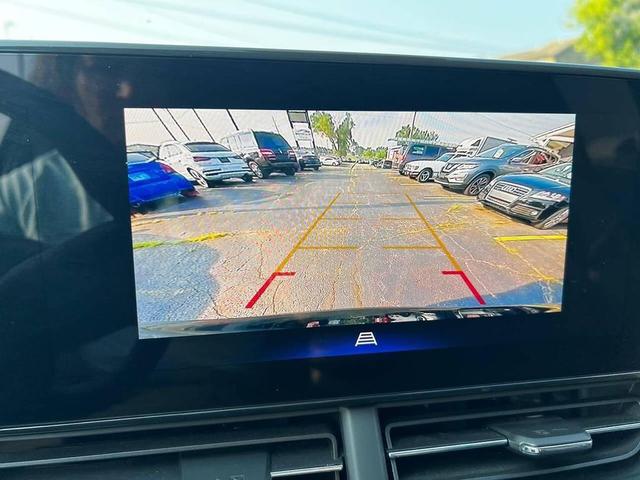 Photo of 2025 Mosaic Black Metallic Chevrolet Trax