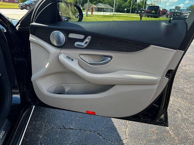Photo of 2020 Obsidian Black Metallic Mercedes-Benz C-Class
