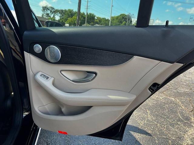 Photo of 2020 Obsidian Black Metallic Mercedes-Benz C-Class