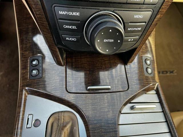 Photo of 2012 Aspen White Pearl II Acura MDX