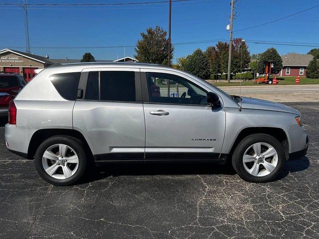 Photo of 2011 Bright Silver Metallic Clear Coat Jeep Compass