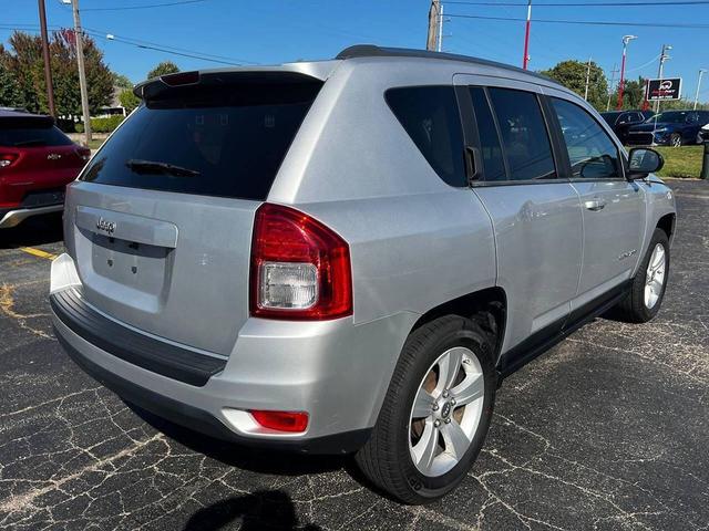 Photo of 2011 Bright Silver Metallic Clear Coat Jeep Compass