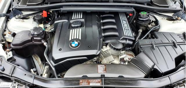 Photo of 2011 Silver BMW 328
