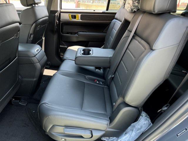 Photo of 2026 Ecotronic Gray Hyundai SANTA FE