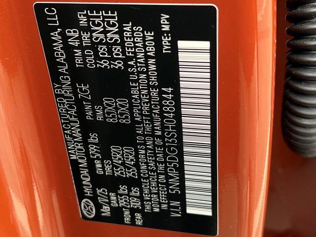 Photo of 2025 Terracotta Orange Hyundai SANTA FE HEV