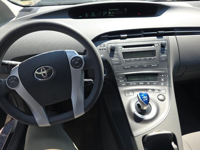 Photo of 2010 Classic Silver Metallic Toyota Prius