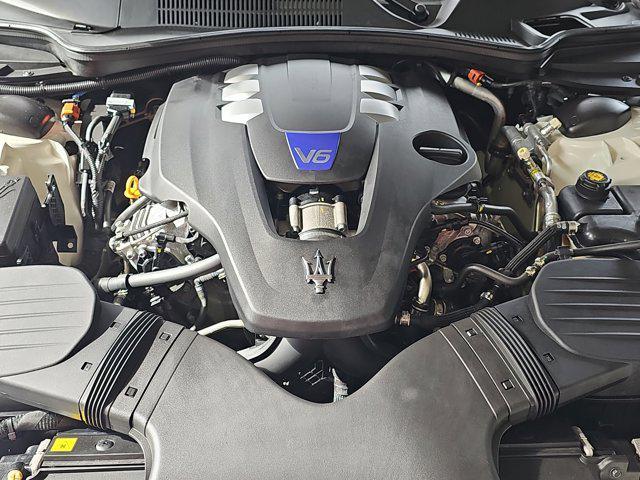 Photo of 2022 Bianco Maserati Ghibli