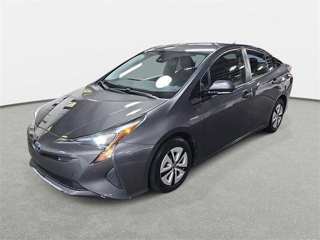 Photo of 2018 Magnetic Gray Metallic Toyota Prius