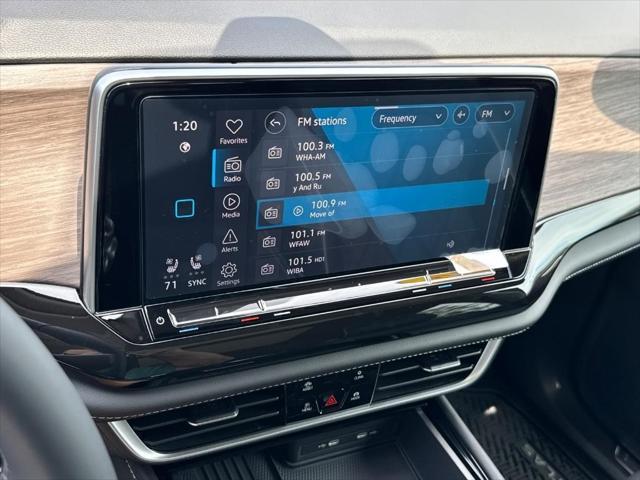 Photo of 2025 Platinum Gray Metallic Volkswagen Atlas