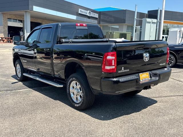Photo of 2024 Diamond Black Crystal Pearlcoat RAM 2500