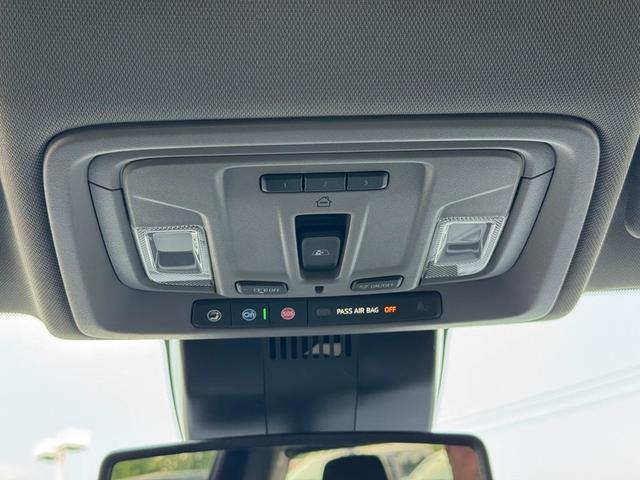 Photo of 2023 Summit White Chevrolet Silverado 1500