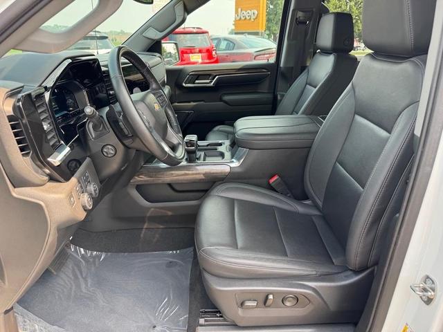 Photo of 2023 Summit White Chevrolet Silverado 1500