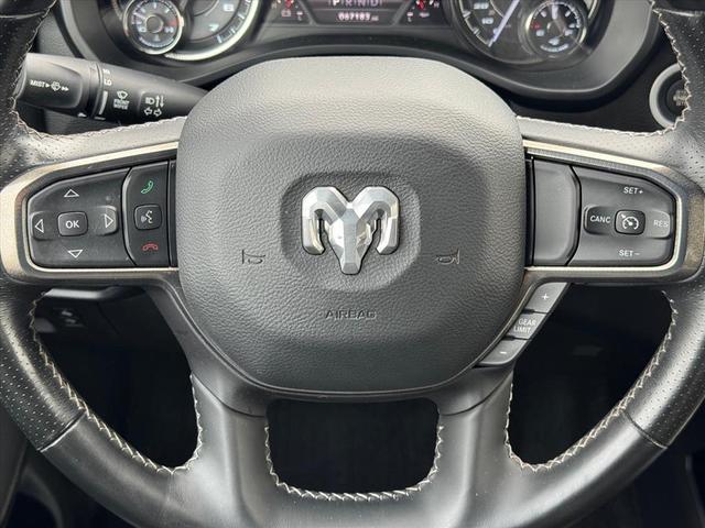 Photo of 2022 Diamond Black Crystal Pearlcoat RAM 1500