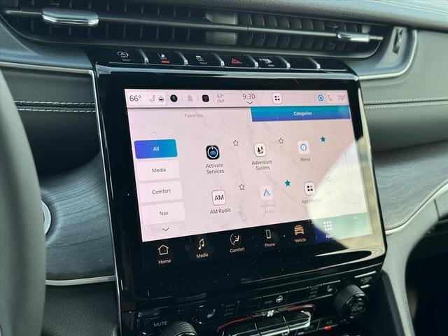 Photo of 2024 Midnight Sky Jeep Grand Cherokee