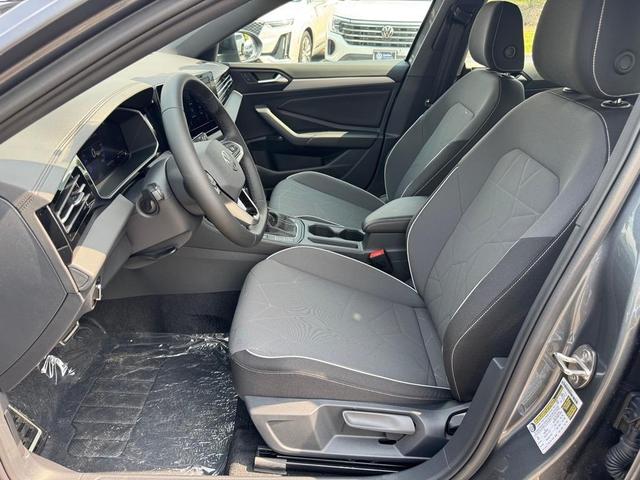 Photo of 2025 Platinum Gray Volkswagen Jetta
