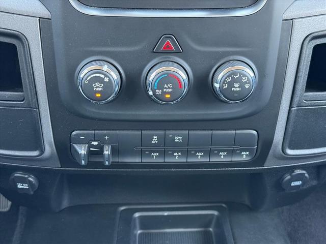 Photo of 2018 Bright White Clearcoat RAM 2500