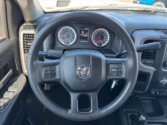 Photo of 2018 Bright White Clearcoat RAM 2500