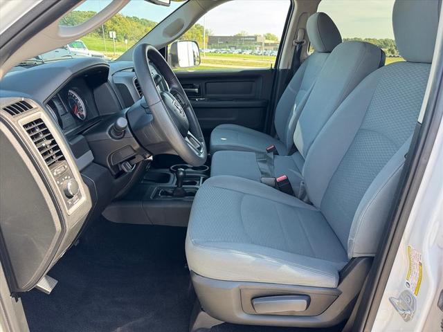 Photo of 2018 Bright White Clearcoat RAM 2500
