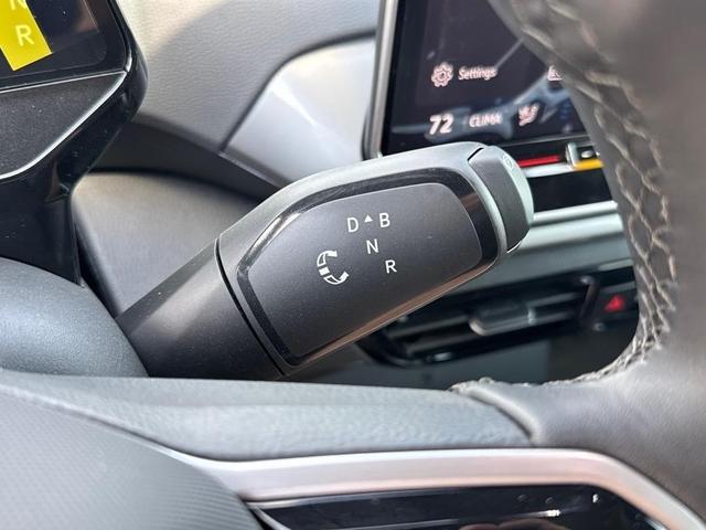 Photo of 2025 pure gray Volkswagen ID.4