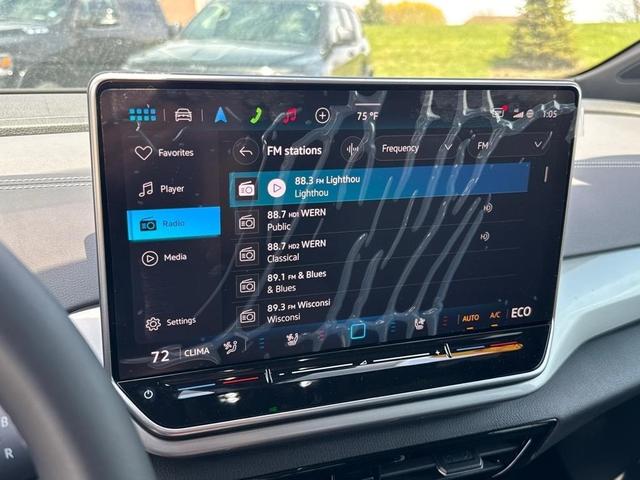 Photo of 2025 pure gray Volkswagen ID.4