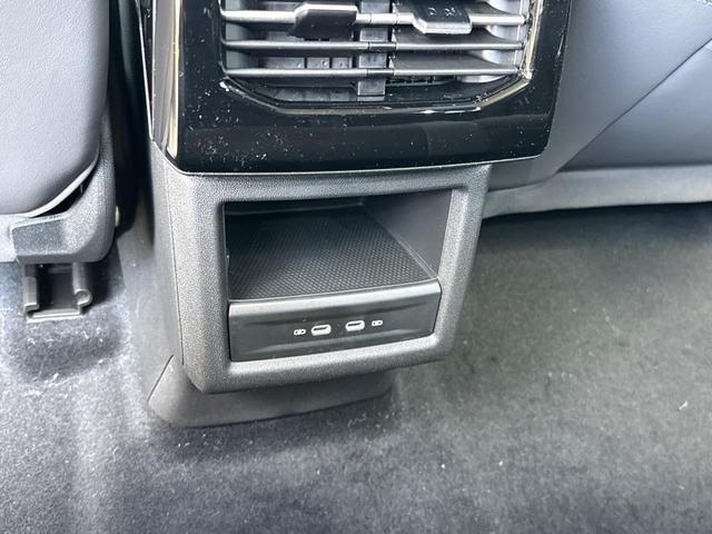 Photo of 2025 pure gray Volkswagen ID.4