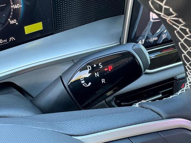 Photo of 2025 Platinum Gray Metallic Volkswagen Tiguan