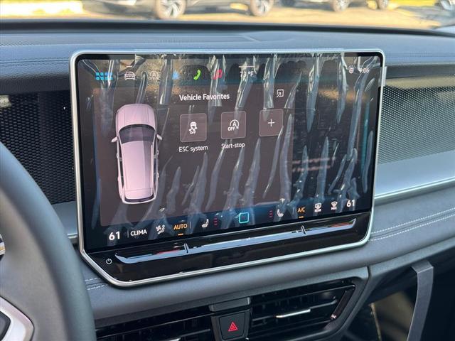Photo of 2025 Platinum Gray Metallic Volkswagen Tiguan