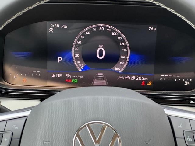 Photo of 2025 Deep Black Volkswagen Taos