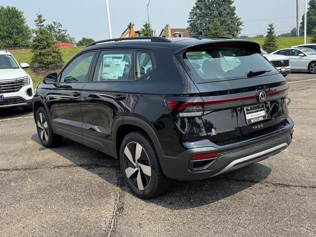 Photo of 2025 Deep Black Volkswagen Taos